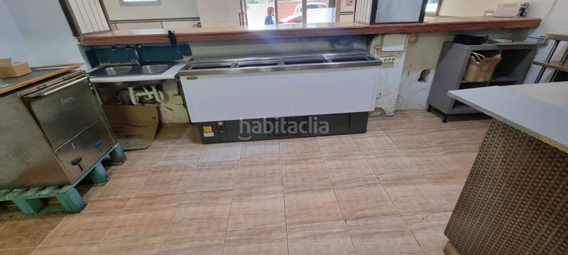 Foto b561a415-fdeb-43d8-8224-8a8d0c6eb591. Local comercial amb calefacció a Migjorn Reus