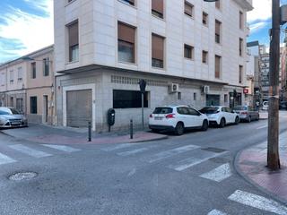 Geschäftsraum in Calle la caja 29. Local en la zona de las monserratinas orihuela