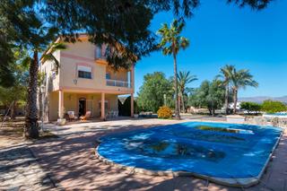 Chalet  Calle lugo. Chalet en montepinar de orihuela