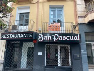 Location Local commercial à Calle san pascual 26. Local en el centro de orihuela