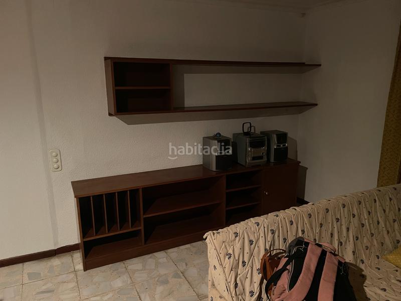 Foto b70265d1-5df6-43b3-ae45-fd4160738461. Alquiler piso  para compartir estudiantes en desampados en Orihuela
