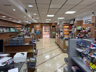 Local Comercial en Calle Mayor de Ramón y Cajal
