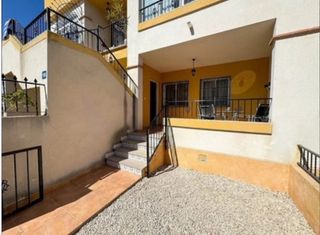 Miete Etagenwohnung  Calle hinojo. Apartamento en la campaneta orihuela