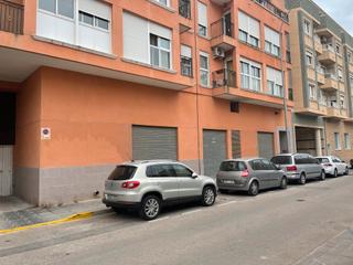 Lloguer Local Comercial  Calle comandante manuel gimeno. Local en ocarasa