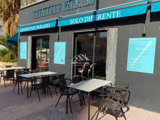 Local Comercial  Rosa de los vientos. Restaurante cafetera  al lado de la playa