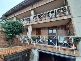 Planta baixa a Barrio sorribero alto 20. Bajo con jardín de 3 hab. en renedo