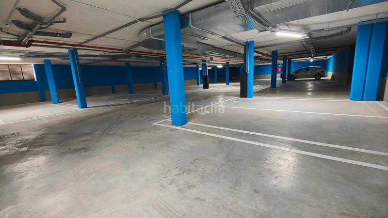 Foto 64701794-0367-493e-81e7-c5ea2db1181f. Autoparkplatz in calle cañada real 31 in Los Negrales Collado Villalba