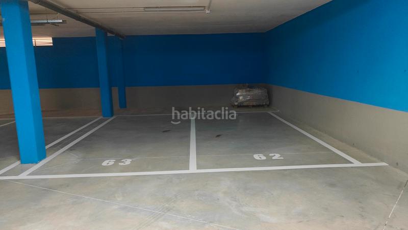 Foto b73bf66b-d376-415c-ab56-9be197231aee. Autoparkplatz in calle cañada real 31 in Los Negrales Collado Villalba