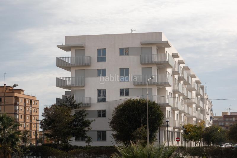 Foto b15af5da-7434-4c79-817a-4cb145b7fa6f. Car parking in calle d'otos 22 in Fonteta de Sant Lluís Valencia