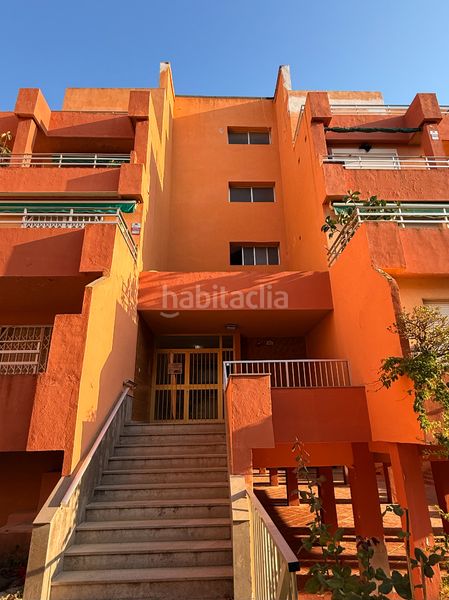 Foto a1bd667d-0865-493e-8631-65ed9a0f2faa. Pis a calle paseo marítimo 20 a Salobreña costa Salobreña