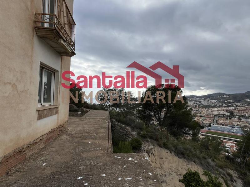 Foto 7026a8a9-9efd-42d3-828d-63101049af64. Casa amb aparcament piscina a Velilla - Velilla Taramay Almuñécar