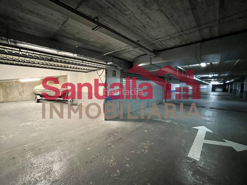 Foto 53893849-5040-4b06-af29-3d1a3e518f87. Parking coche un garaje a tu medida en Almuñecar centro Almuñécar