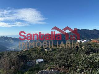 Masia  Las alberquillas poligono 3. La naturaleza como hogar