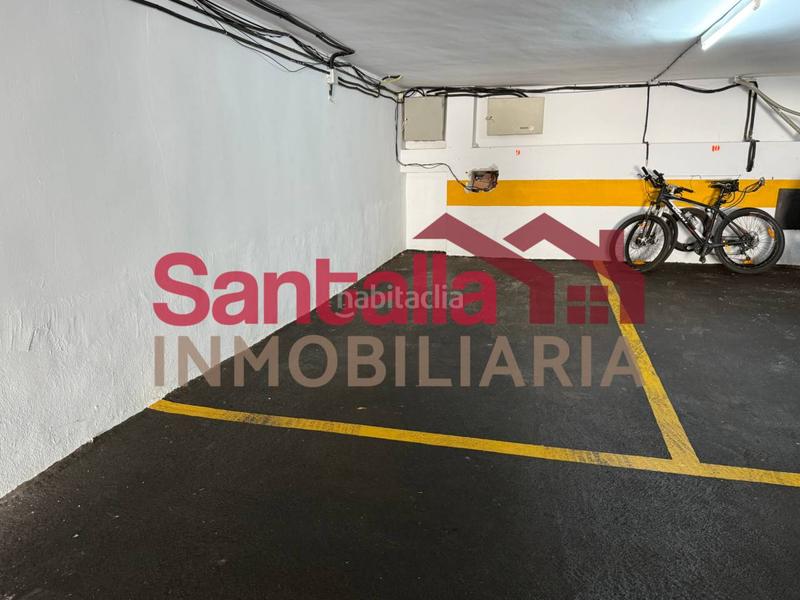 Foto 5f2e5f2a-6270-411d-badf-34704b413af5. Parking coche el lugar ideal para tu vehículo en Velilla - Velilla Taramay Almuñécar