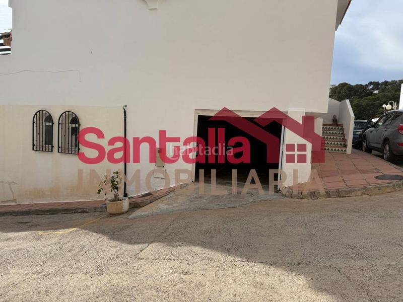 Foto fa432999-93a5-40a5-9e96-a46674be18b9. Parking coche el lugar ideal para tu vehículo en Velilla - Velilla Taramay Almuñécar