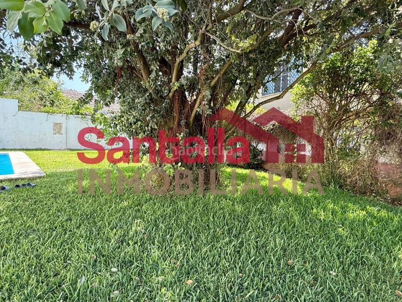 Foto 23c9314b-bdb7-4915-91b1-6166eb3b6272. Casa aparellada amb aparcament piscina a Velilla - Velilla Taramay Almuñécar