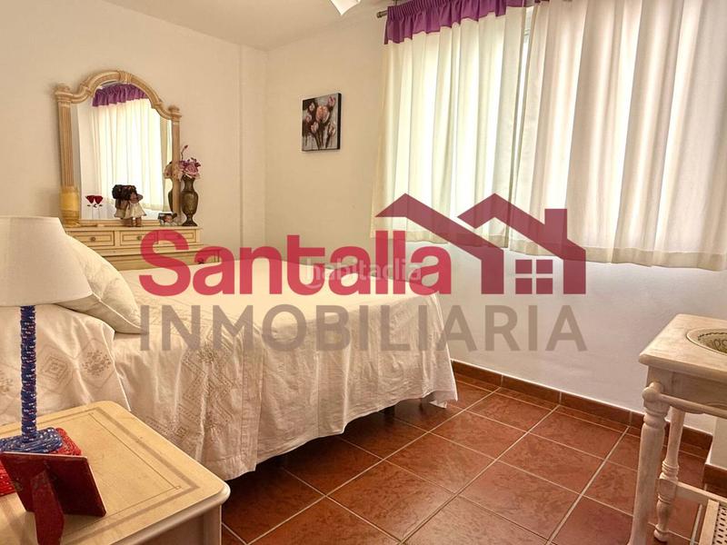 Foto b563be33-78bb-4aec-a5d3-7b1917f98cad. Casa aparellada amb aparcament piscina a Velilla - Velilla Taramay Almuñécar