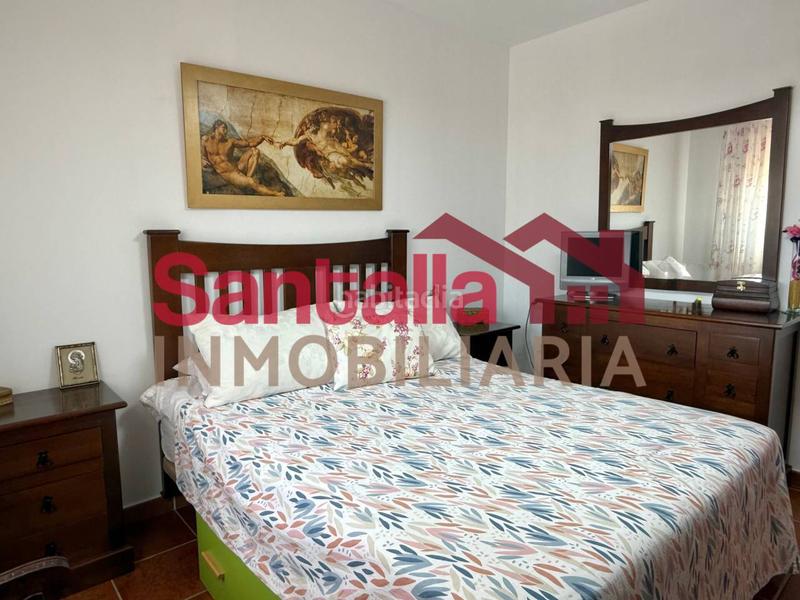 Foto c2fb3824-fb79-40f3-a121-39e82a288c90. Casa aparellada amb aparcament piscina a Velilla - Velilla Taramay Almuñécar