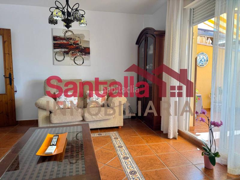 Foto e05879ac-f25f-44d7-8482-c00526046740. Casa aparellada amb aparcament piscina a Velilla - Velilla Taramay Almuñécar