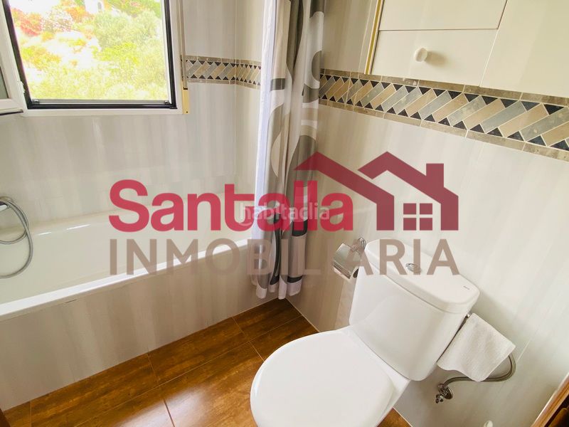 Foto d98581cf-fe0e-482a-867f-c2777c0deaa2. Masia amb xemeneia aparcament piscina a Ítrabo