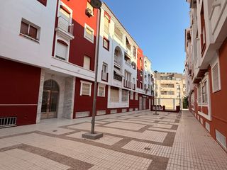 Flat in Calle fragata cervantes 21. Oportunidad inversores venta “a cuerpo cierto"