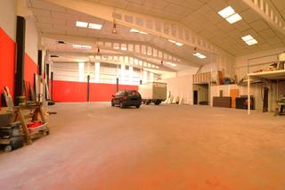 Miete Fabrikhalle  Rúa titanio. Nave industrial en el polígono de carballo