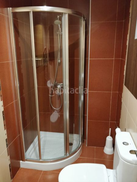 Foto f6517cb6-cef8-4988-9ab2-5f0bbdccb23c. Location appartement avec parking dans Santa Comba