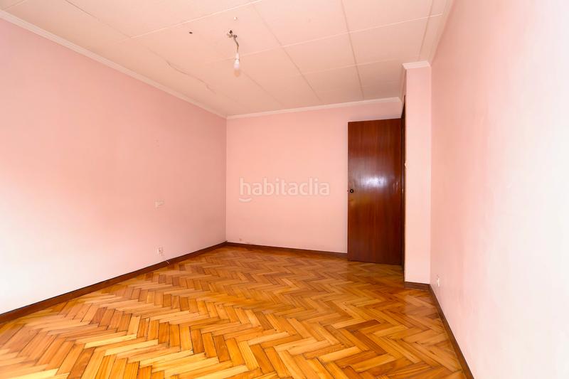 Foto 50fc5a40-4a16-4398-8784-7256f33c1fef. Piso  en Carballo