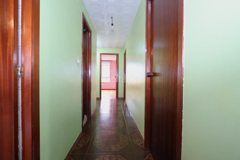 Foto eb956260-f771-4a90-9b32-ec0f90dadae8. Piso  en Carballo