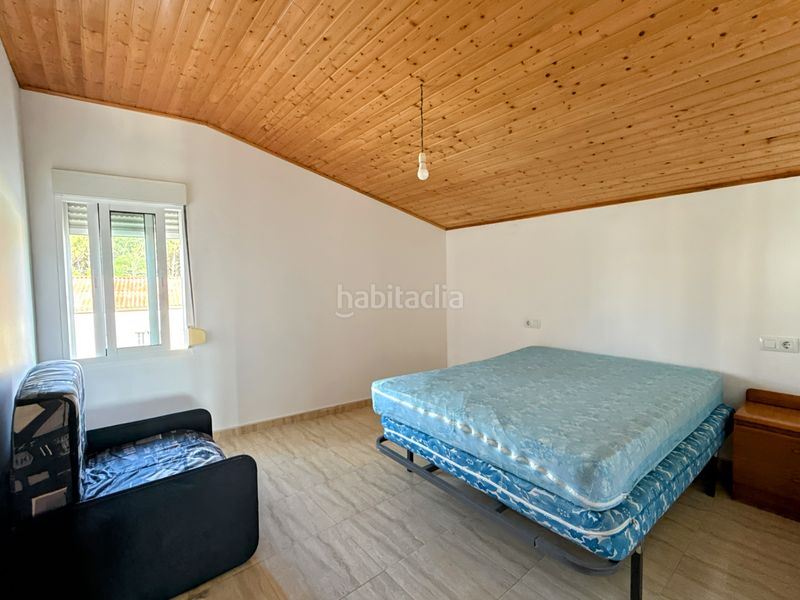 Foto 6ff8ef50-a0dd-4035-bfb8-9854389f41ec. Casa  independiente con parcela en Carballo