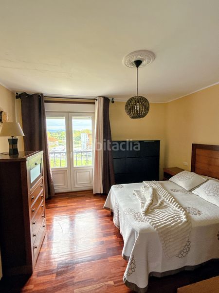 Foto 42e72bc3-ee52-4ce7-9c37-e4e644c2ccdc. Chalet con parcheggio piscina in Carballo