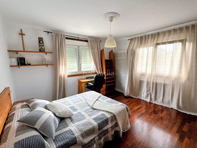 Foto c25b46df-edb4-4b81-8aff-d83738295b93. Chalet con parcheggio piscina in Carballo