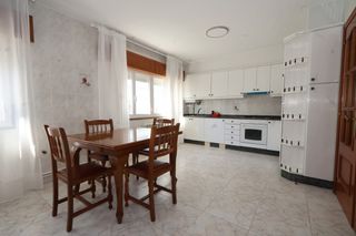 Rent Flat  Rúa pontevedra. Inmobiliaria a ponte alquila piso en el centro de carballo