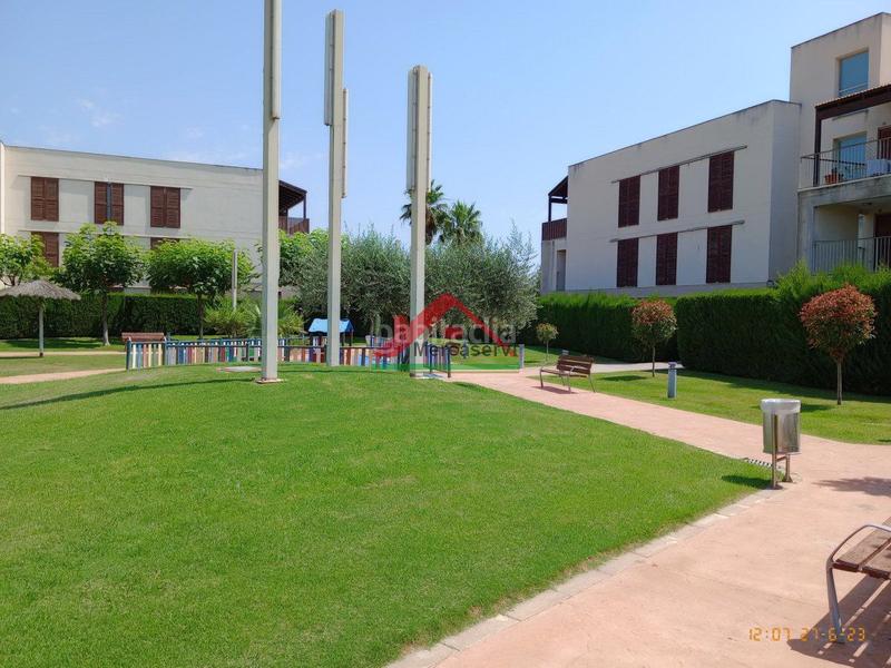 Foto 7053b848-344d-40c0-8d4b-b9fd8a3018ae. Piso en castello 1 piso en venta en urb. aldea golf panoramica golf, 2 dormitorios. en San Jorge