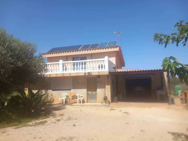 Foto 97f2f75d-e53c-4fb0-b3b1-67efec915d8e. Casa en les crevetes casa en venta , 4 dormitorios. en Ulldecona