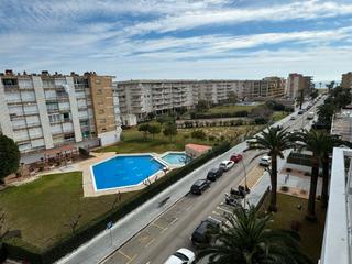 Estudi a Carrer de joaquim serra 11. Estudio en la pineda
