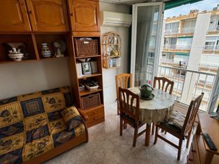 Estudi a Carrer de joaquim serra 9. Estudio en la pineda