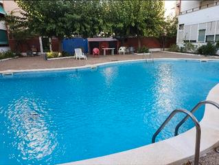 Apartament a Carrer d'isaac albéniz 17. Apartamento en el centro de la pineda