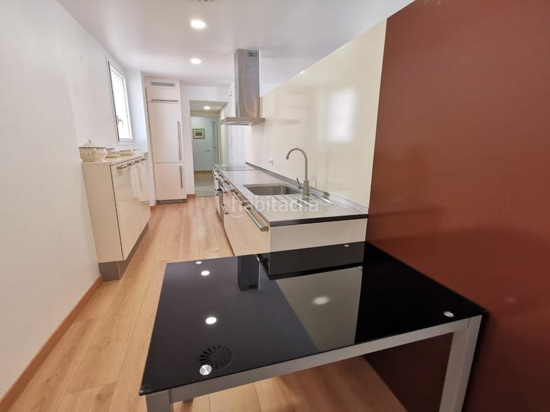 Foto 283ba177-7269-40d9-8574-233af6a3c287. Piso en plaça del castell 4 gran piso en Centre Reus