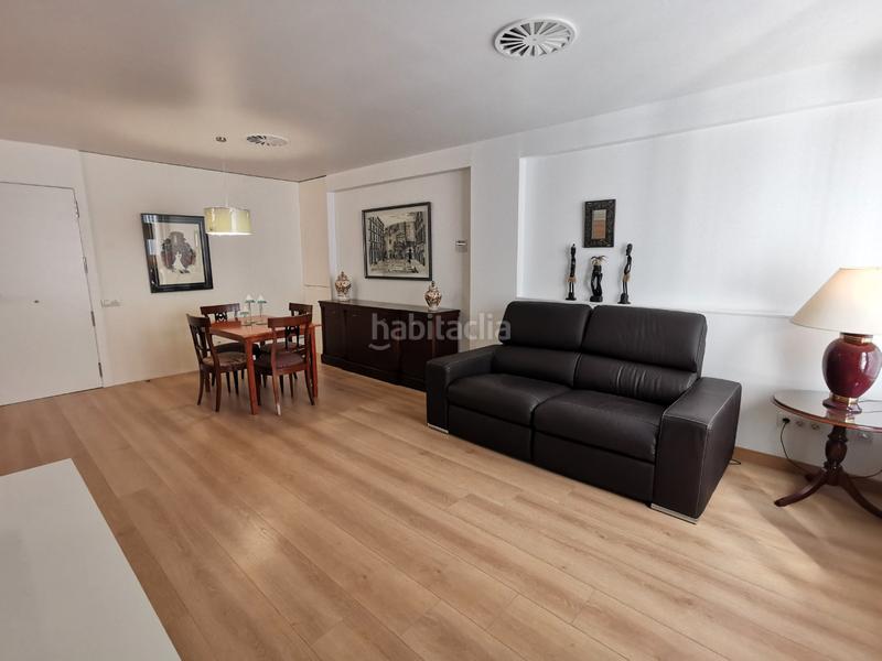 Foto e76f787d-2b45-4532-9589-84ec25ad4289. Piso en plaça del castell 4 gran piso en Centre Reus