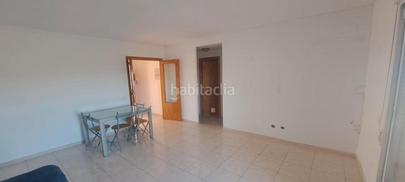 Foto 34fe6a57-22a5-4619-b907-34b8ccdd9d1a. Apartament a carrer d'amadeu vives 69 a La Pineda Vila-seca