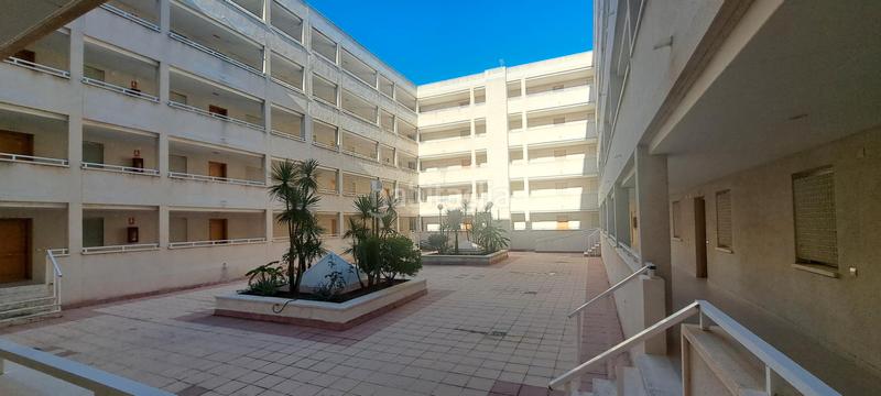 Foto 5f811d71-5494-4b57-a0a5-11af73ddfa95. Apartament a carrer d'amadeu vives 69 a La Pineda Vila-seca
