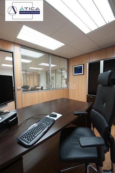 Foto 75c17c75-35dd-410d-bbc0-9050ff715e55. Oficina  centro en Castilla - Hermida Santander