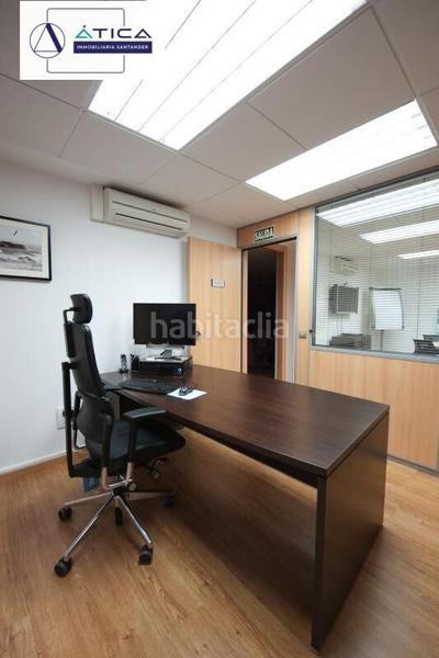 Foto ae548178-3383-4846-a138-2945a592a64a. Oficina a Castilla - Hermida Santander