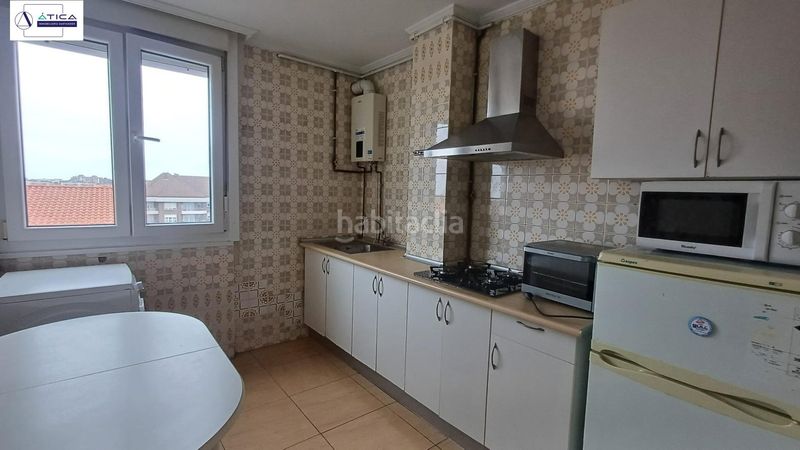 Foto 3c78225c-2492-4f16-b86f-c88f981bed5d. Flat in Los Castros Santander