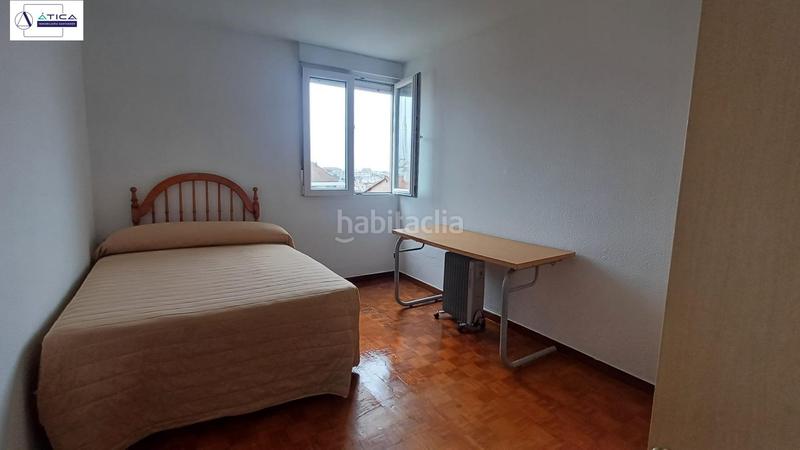 Foto d7919ab1-5a29-4437-8a56-78d2ac033d4a. Piso  muy luminoso situado en una zona estrategica de la ciudad. en Santander