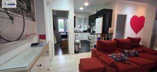 Appartement  Calle de san celedonio. Piso reformado en el corazón de santander  oportunidad única