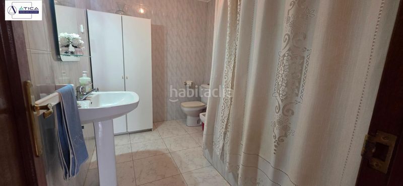 Foto 0ad62bf5-da45-4ec8-babc-cc89b2da9657. Masia a Bárcena de Cicero