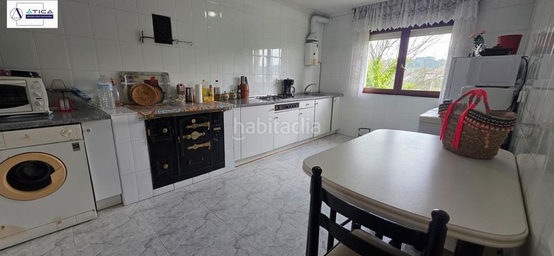 Foto 64ecac2b-f04c-4a8b-80ad-5d4cbbb54098. Masia a Bárcena de Cicero