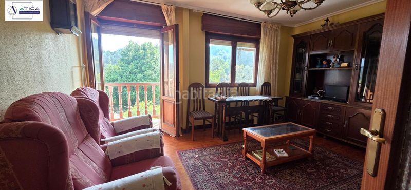 Foto ddcac3d5-0d3f-44f1-8289-f112ed341bf0. Masia a Bárcena de Cicero